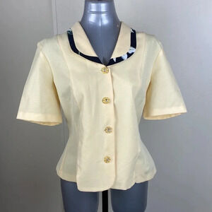 Vintage yellow short sleeve statement collar retro 50’s high collar buttonblouse